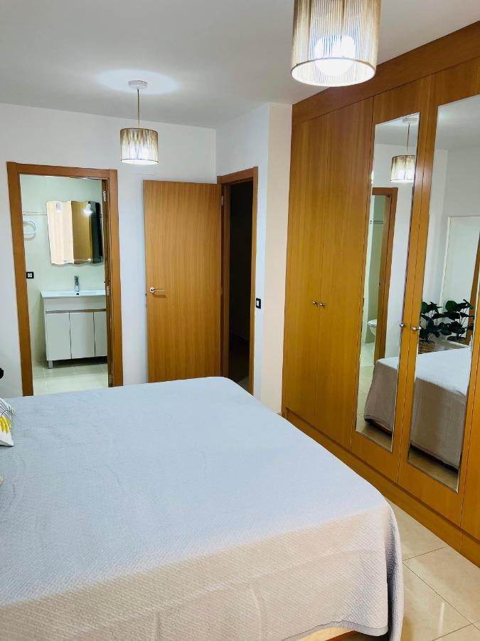 Apartamento Centro 3 Habitaciones Con Aire Acondicionado Y Wifi A 150M De La Playa Y Castillo Peniscola Exterior photo