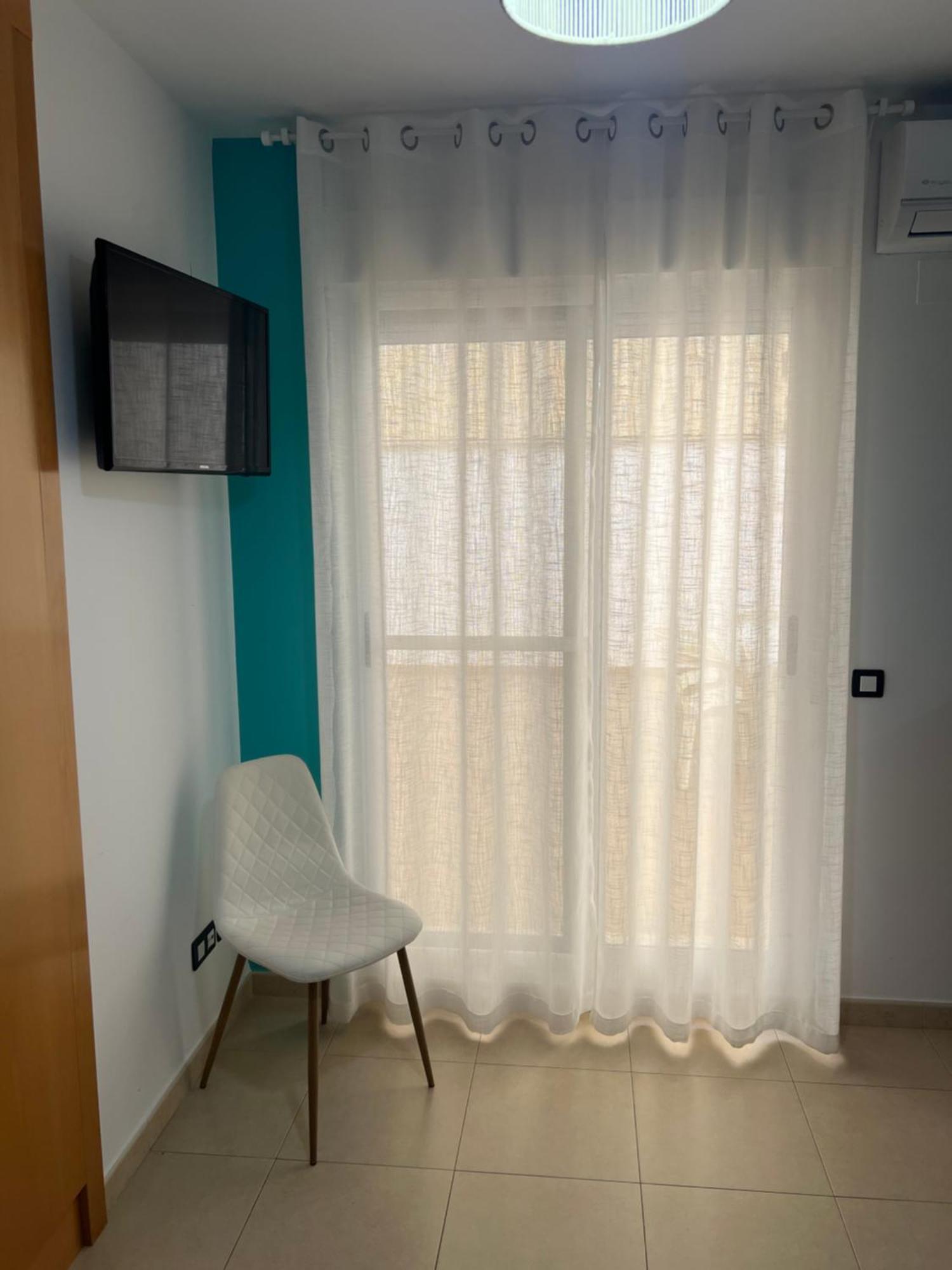 Apartamento Centro 3 Habitaciones Con Aire Acondicionado Y Wifi A 150M De La Playa Y Castillo Peniscola Exterior photo